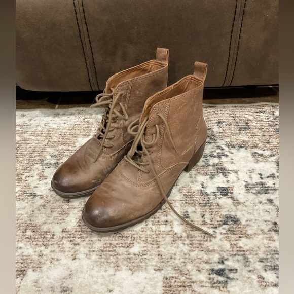 Lucky Brand Giorgia Distressed Leather Lace Up Boots - Picture 1 of 5